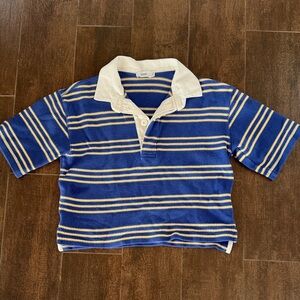 Closed Polo with Blue and Cream Stripes